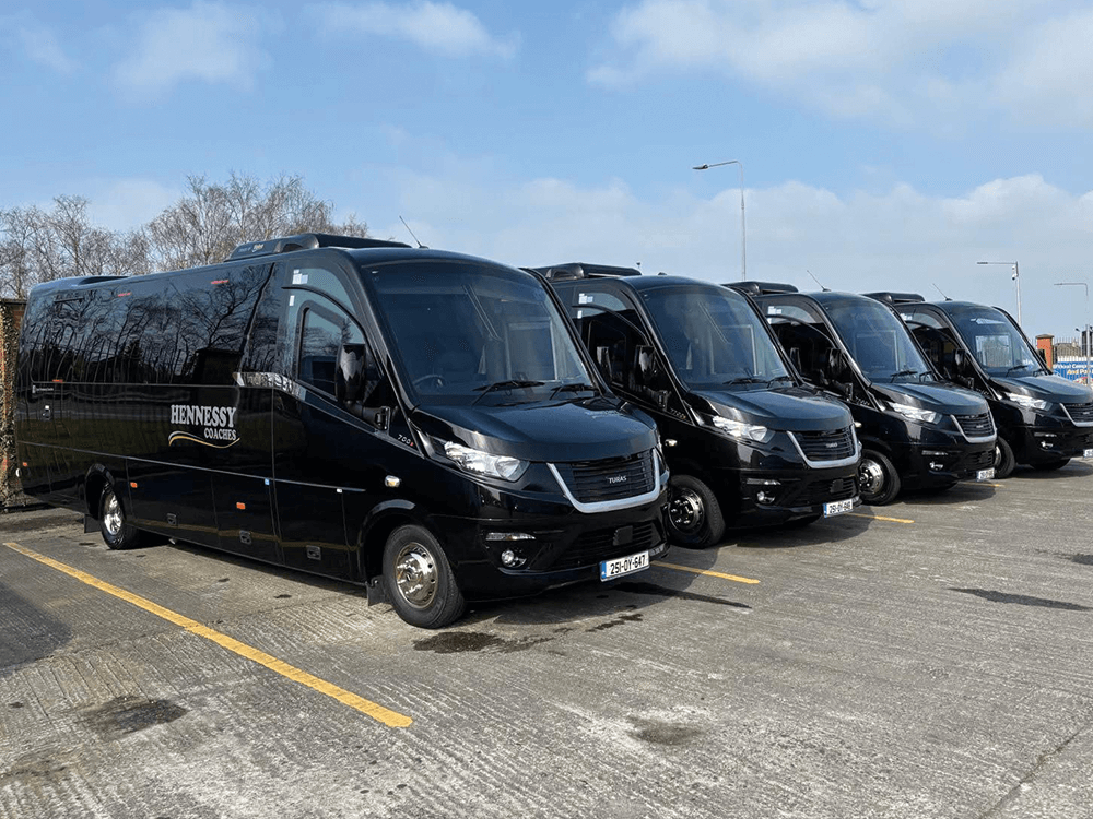 33 Seater or 39 Seater Bus